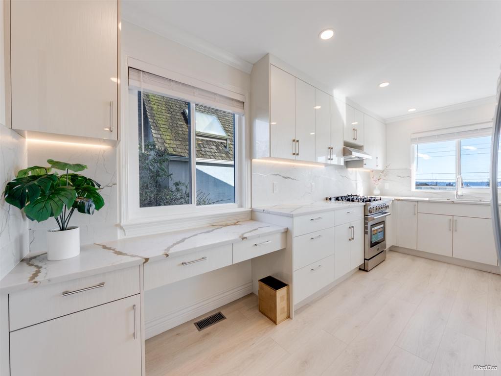 Listing Image for R3102464