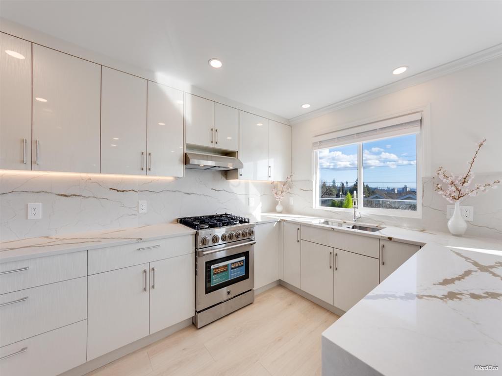 Listing Image for R3102464