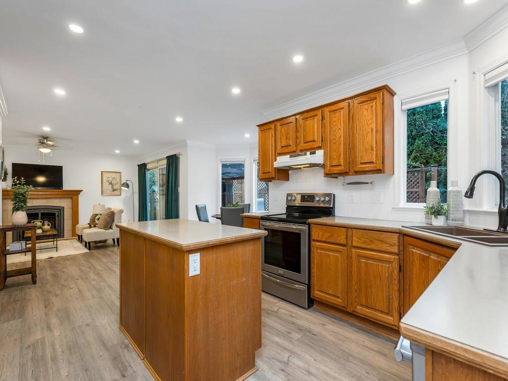 Listing Image for R3102504