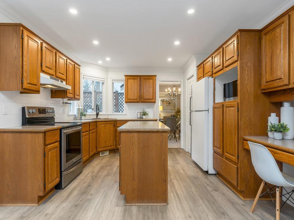 Listing Image for R3102504