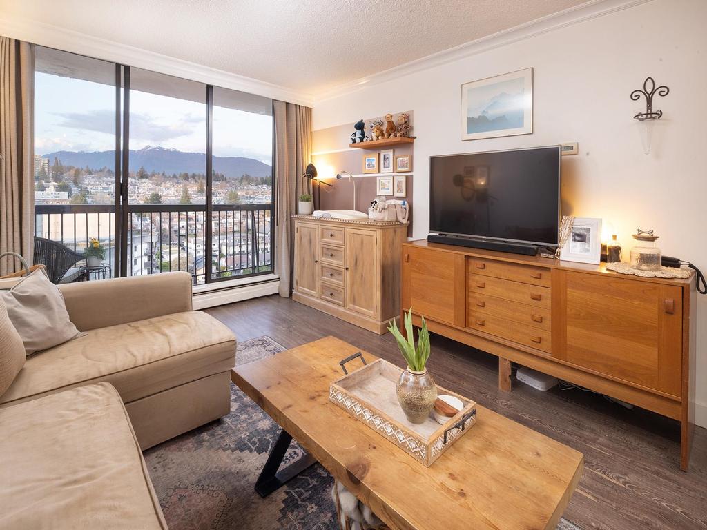 Listing Image for R3102525