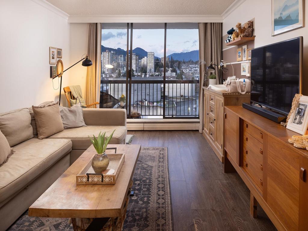 Listing Image for R3102525