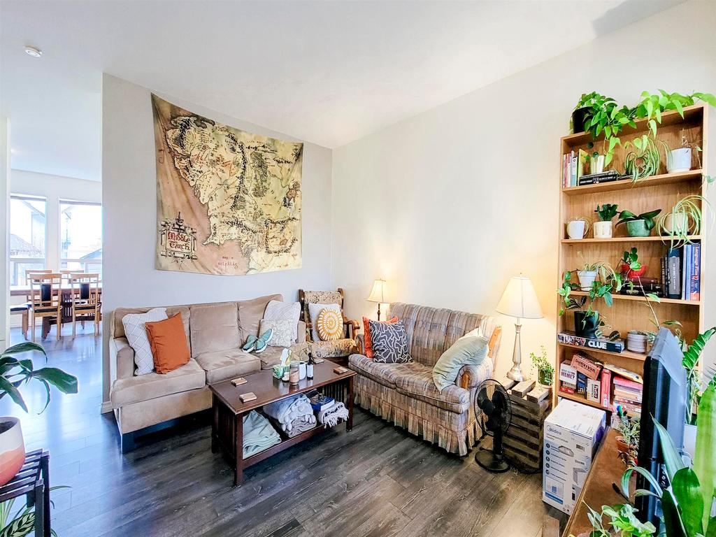 Listing Image for R3102548