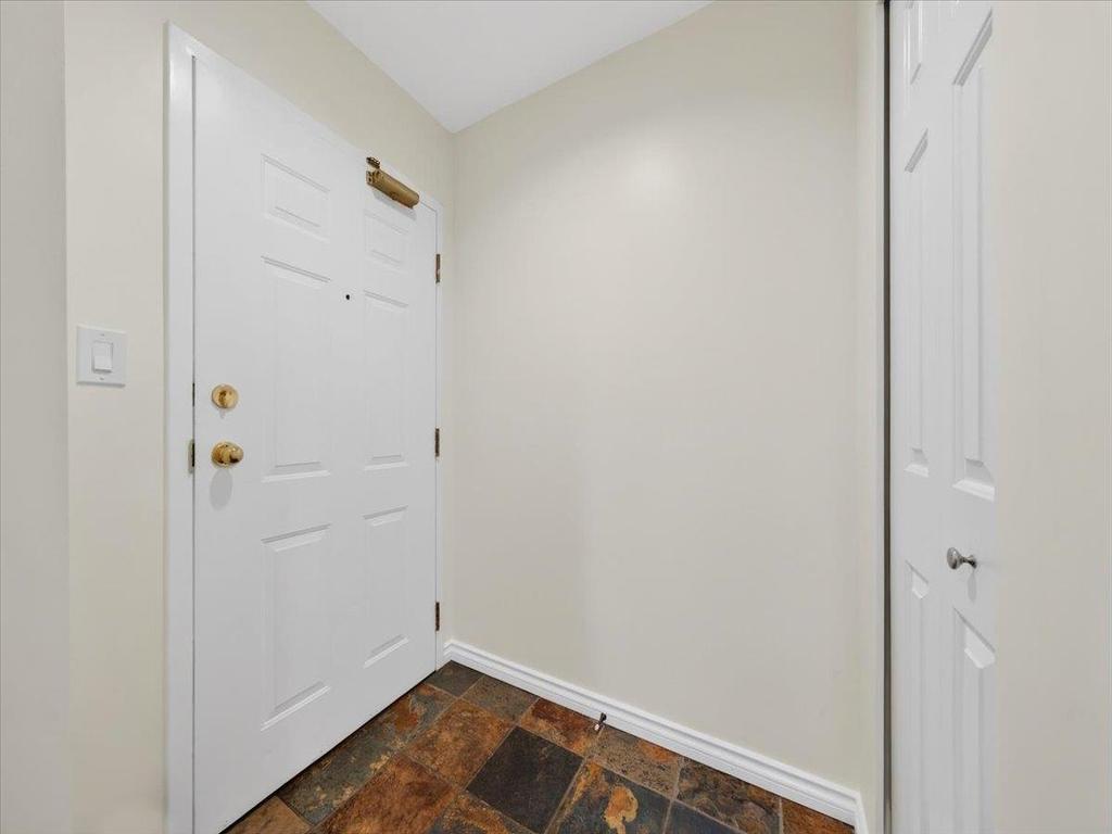 Listing Image for R3102555