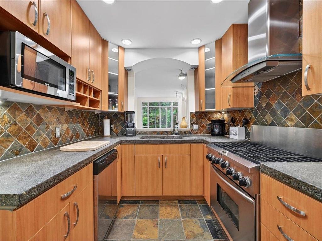 Listing Image for R3102555