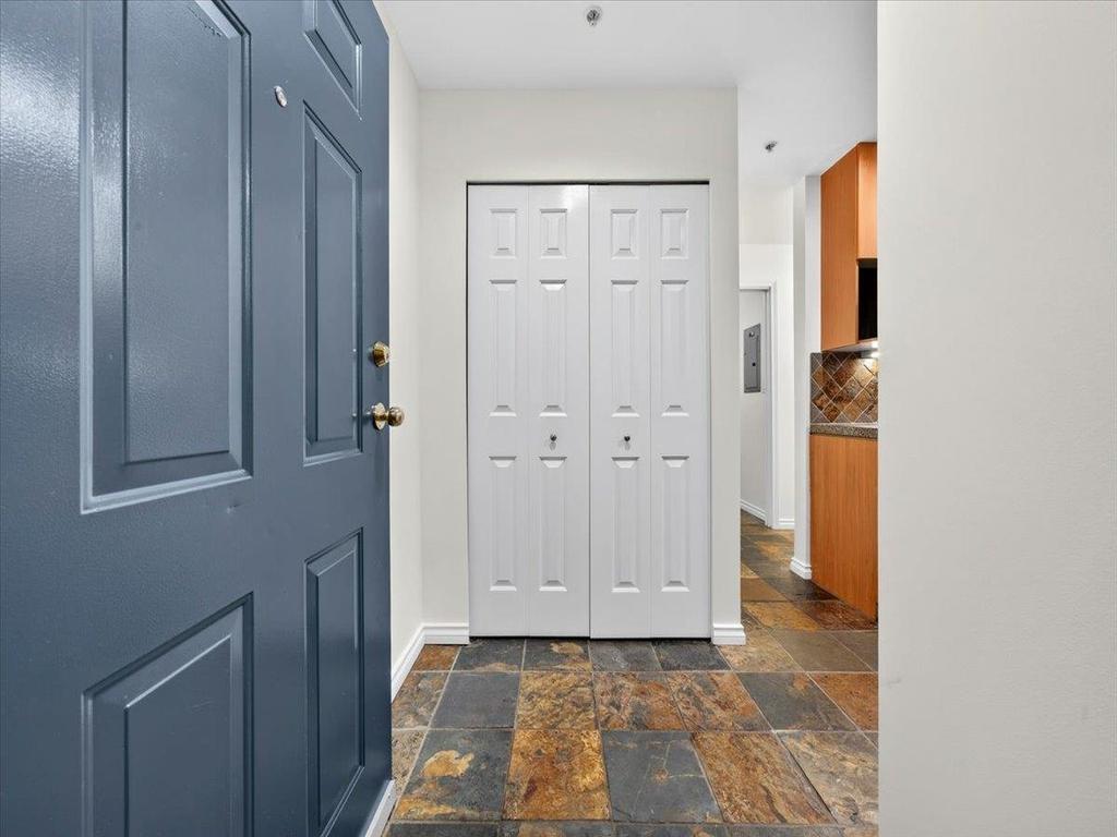 Listing Image for R3102555