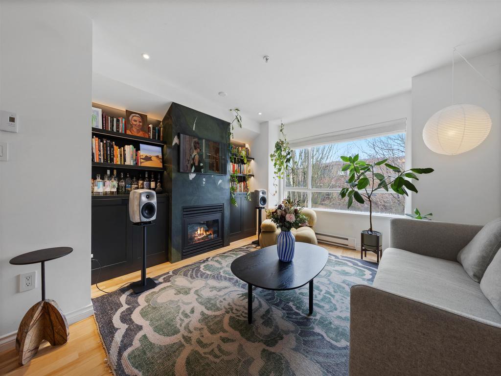 Listing Image for R3102557