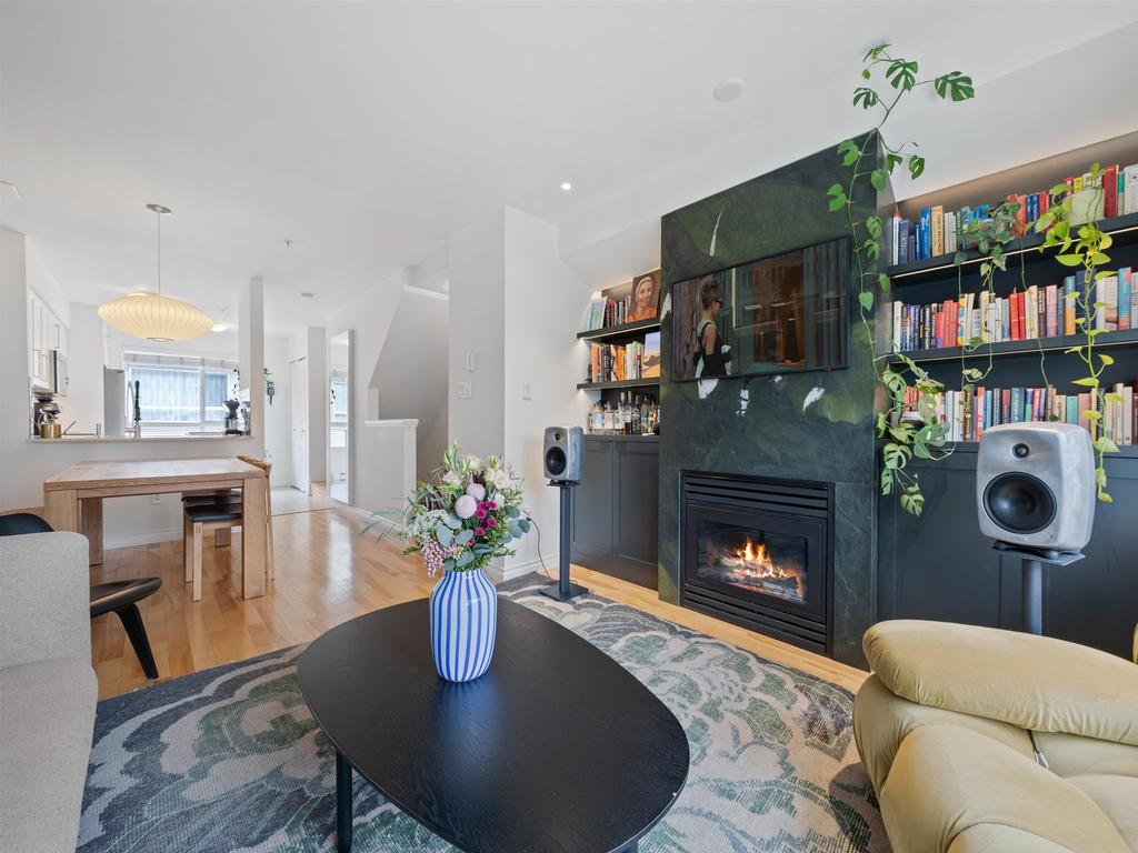 Listing Image for R3102557