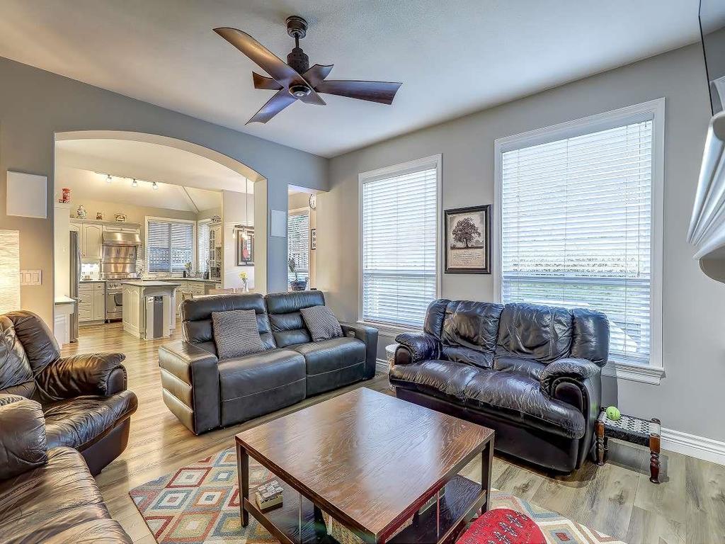 Listing Image for R3102584