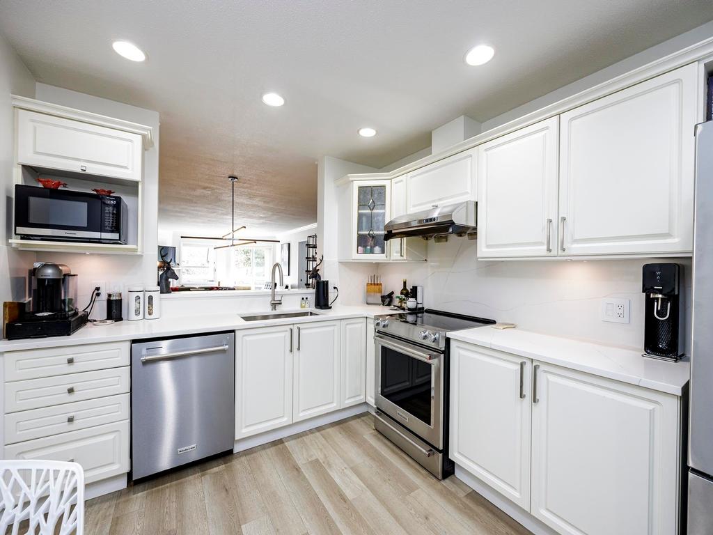 Listing Image for R3102622