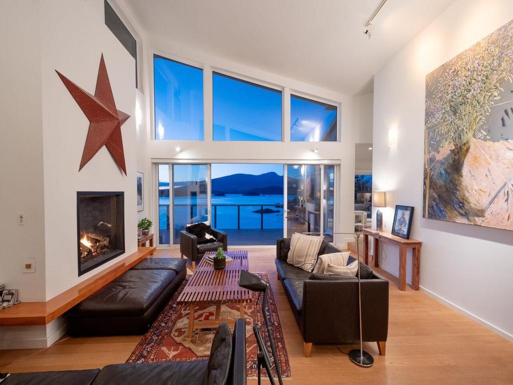 Listing Image for R3102623