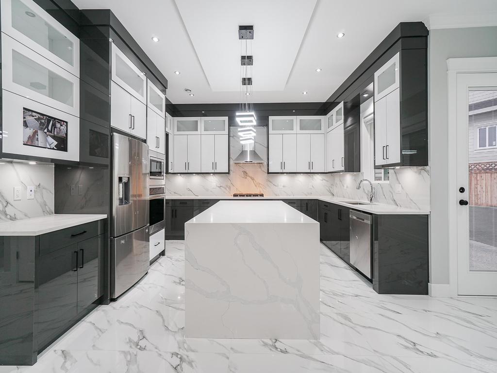 Listing Image for R3102646