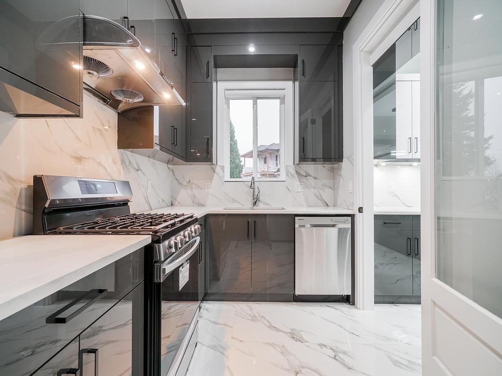 Listing Image for R3102646