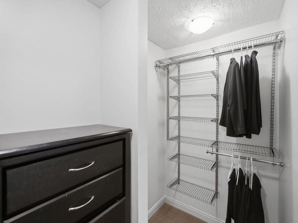 Listing Image for R3102662