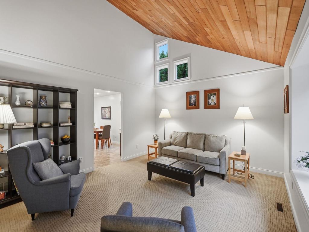 Listing Image for R3102662