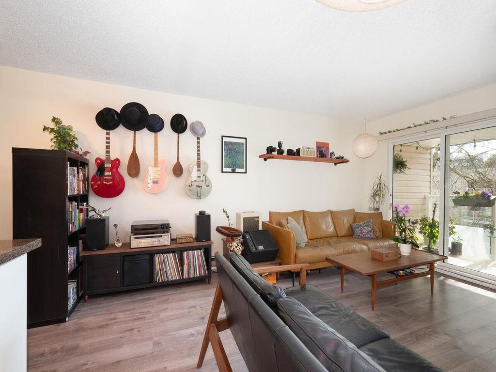 Listing Image for R3102663