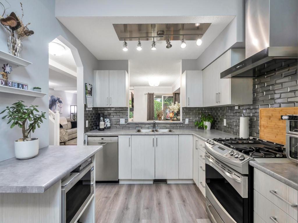 Listing Image for R3102667