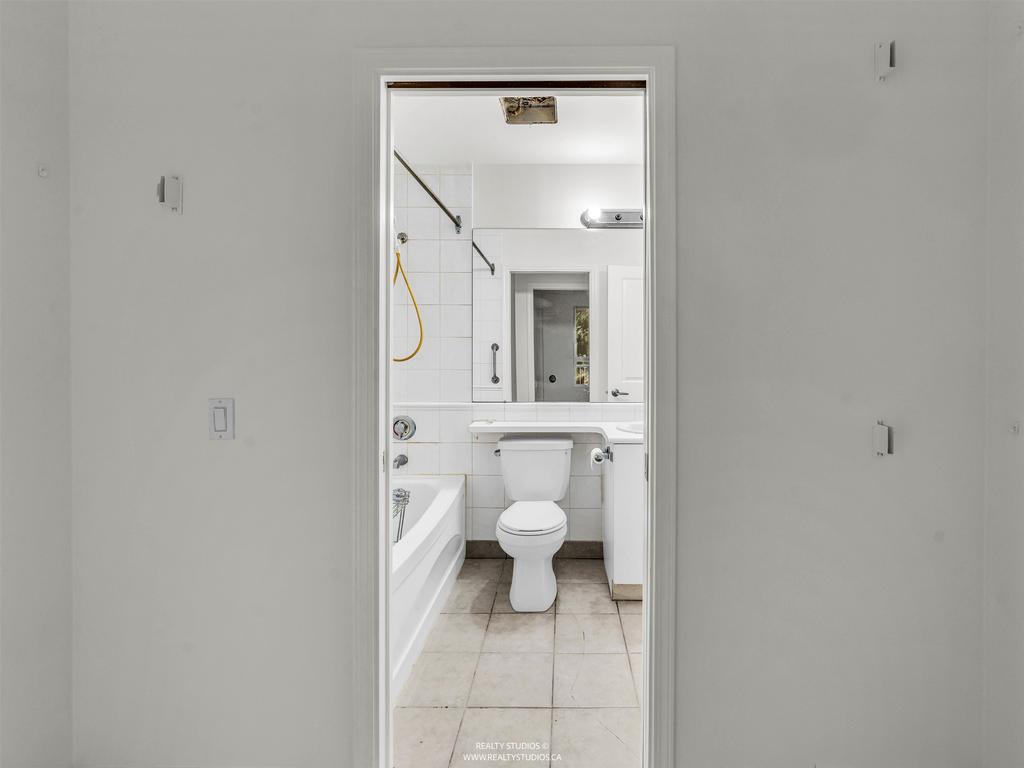 Listing Image for R3102670