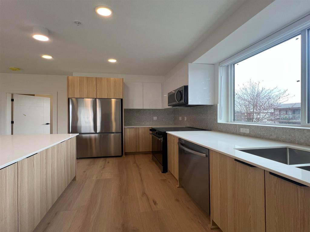 Listing Image for R3102687