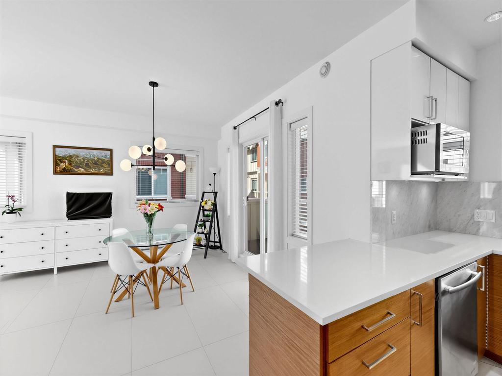 Listing Image for R3102710