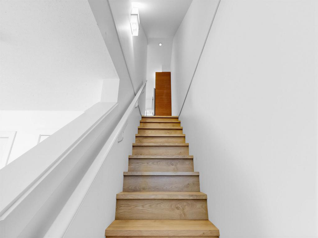 Listing Image for R3102710