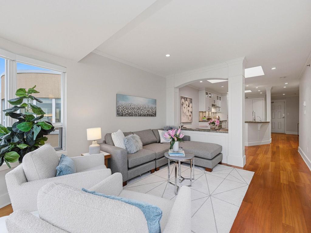 Listing Image for R3102717