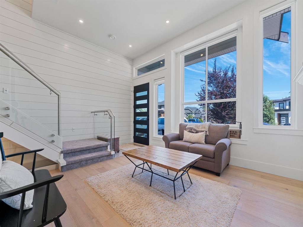 Listing Image for R3102768