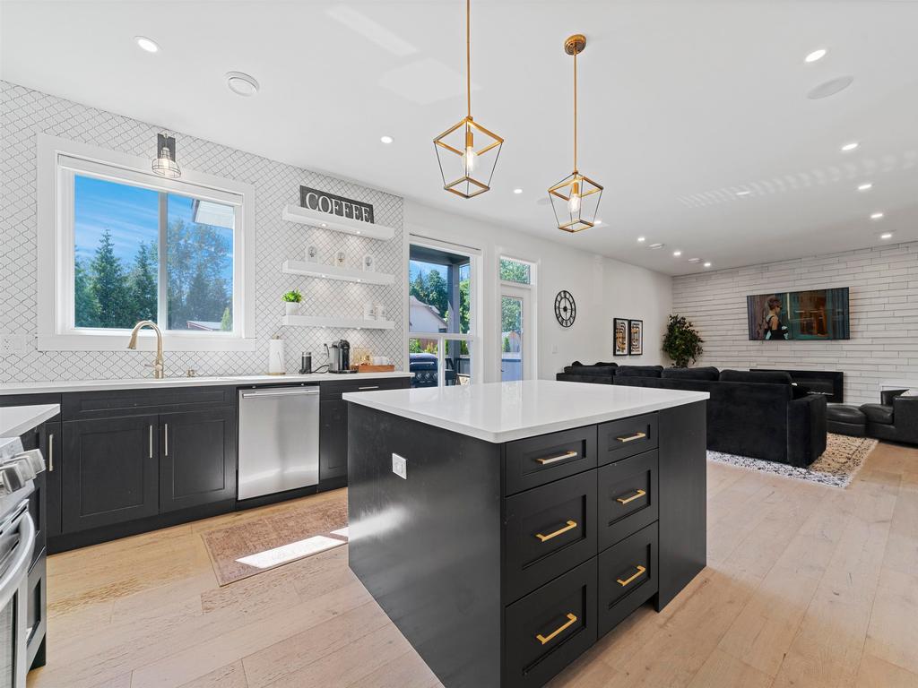 Listing Image for R3102768