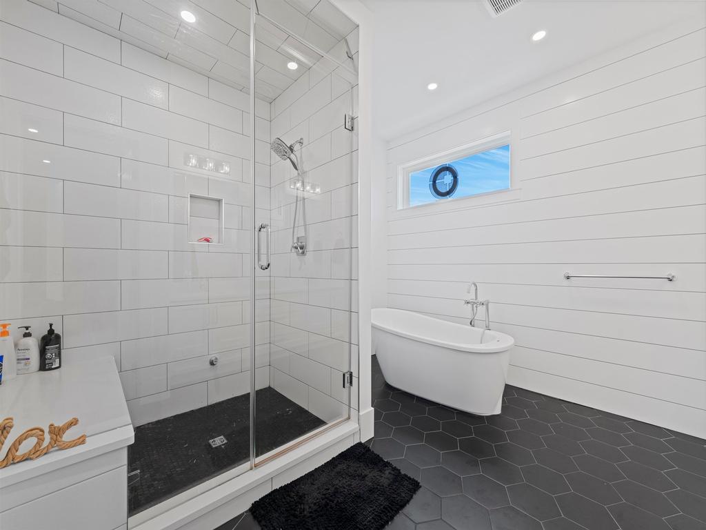 Listing Image for R3102768