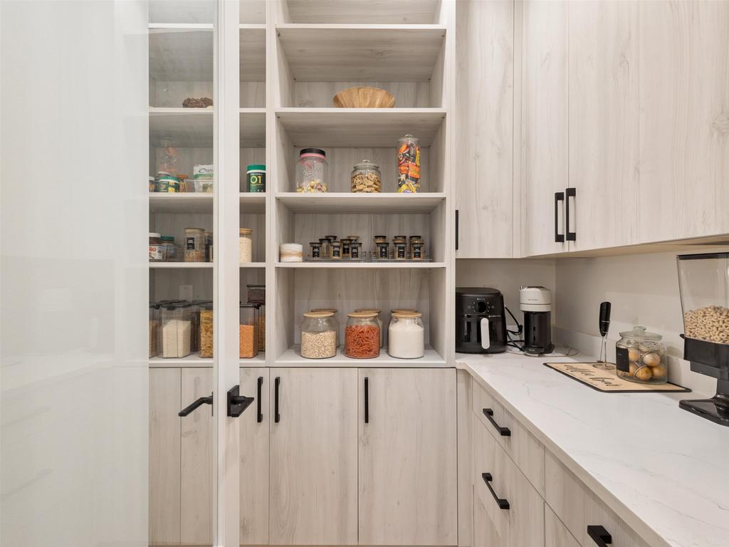 Listing Image for R3102787