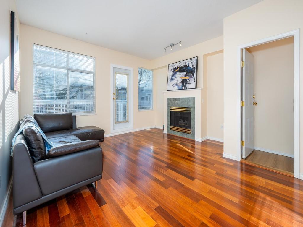 Listing Image for R3102794