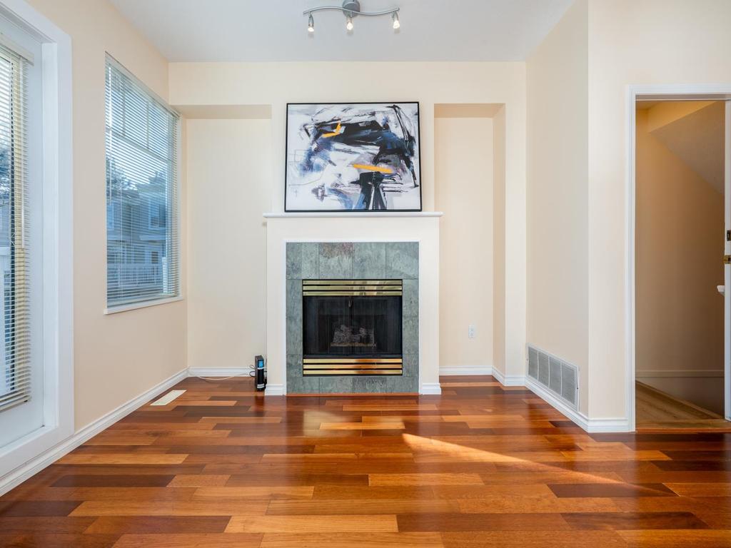 Listing Image for R3102794