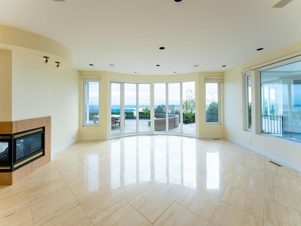 Listing Image for R3102802