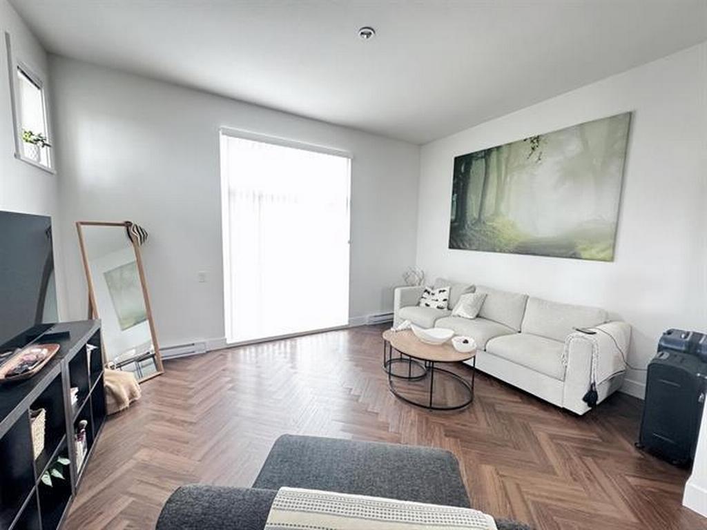 Listing Image for R3102805