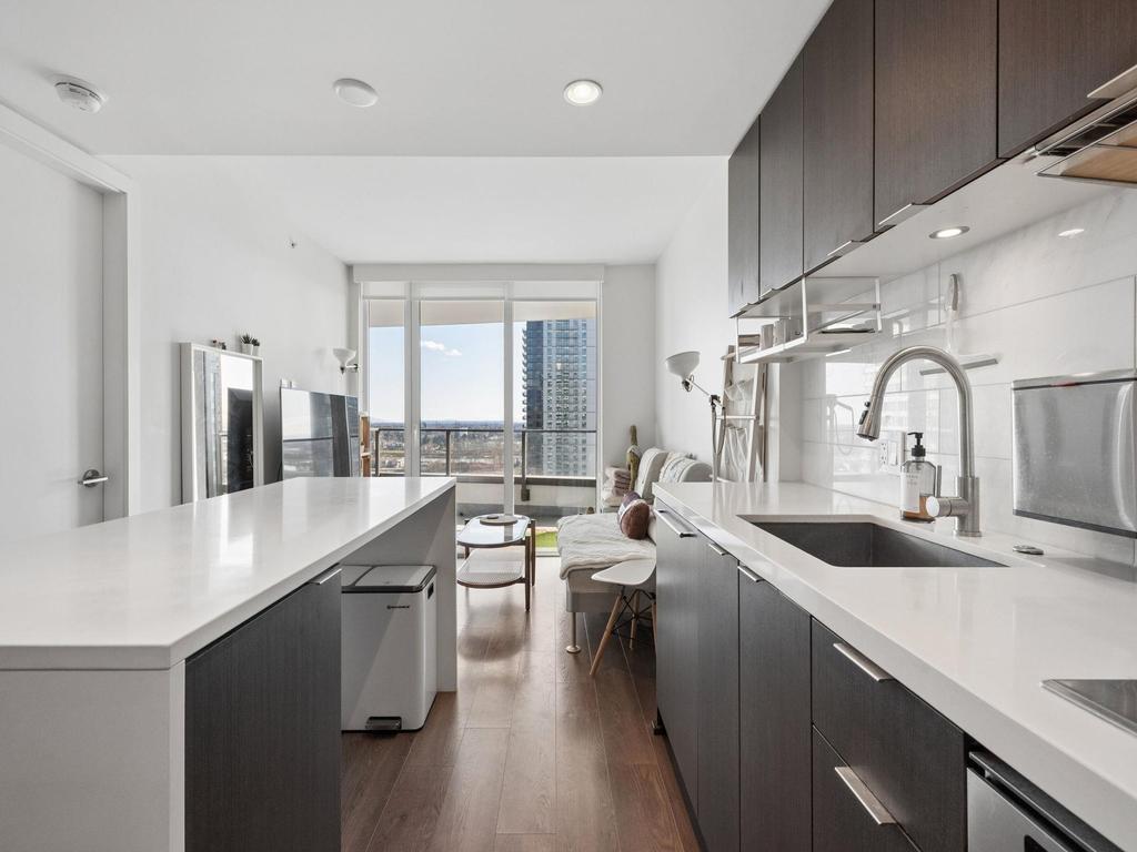 Listing Image for R3102812