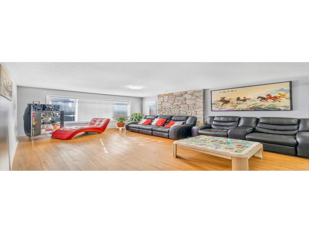 Listing Image for R3102818