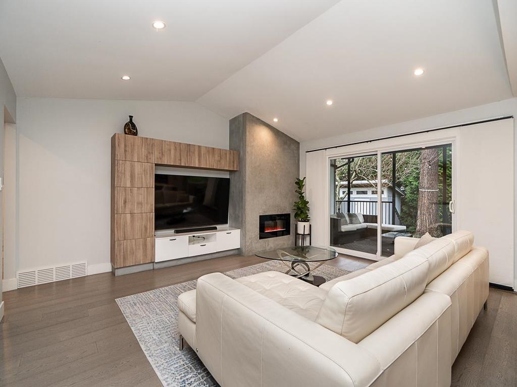 Listing Image for R3102819