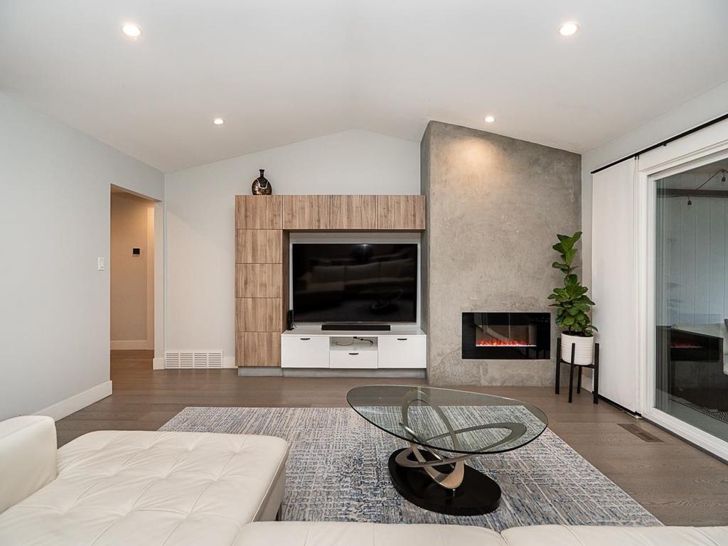 Listing Image for R3102819