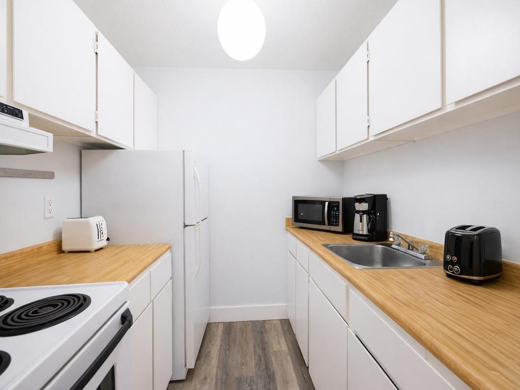 Listing Image for R3102836