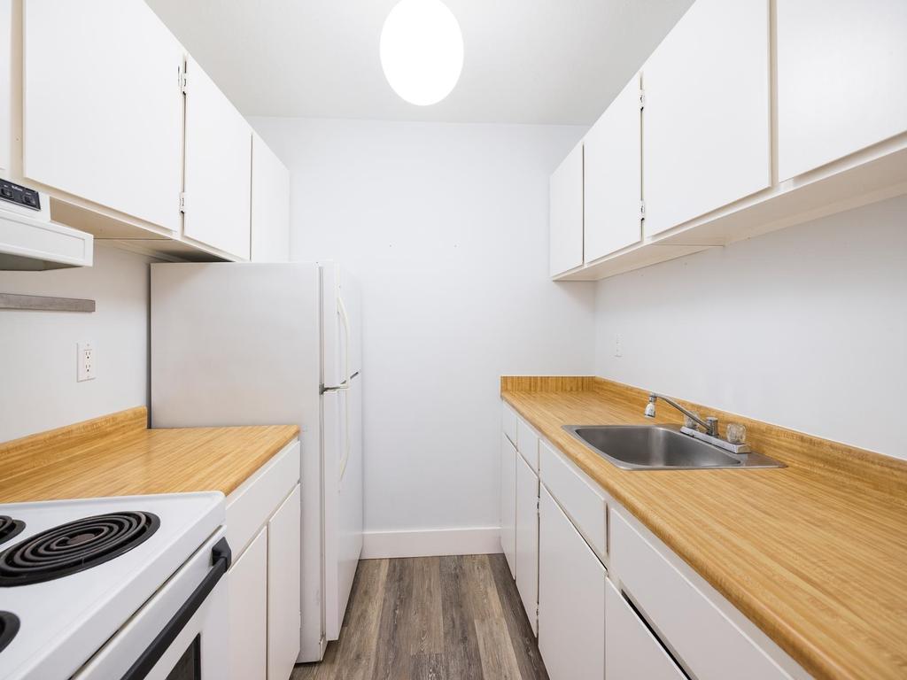 Listing Image for R3102836