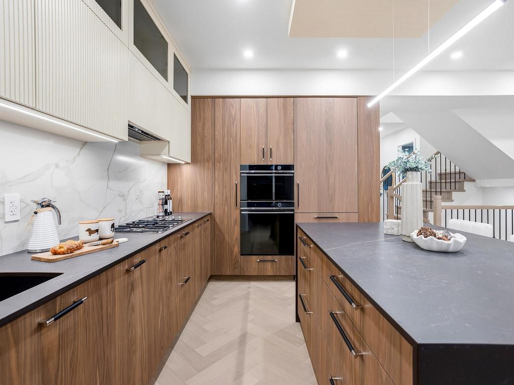 Listing Image for R3102846