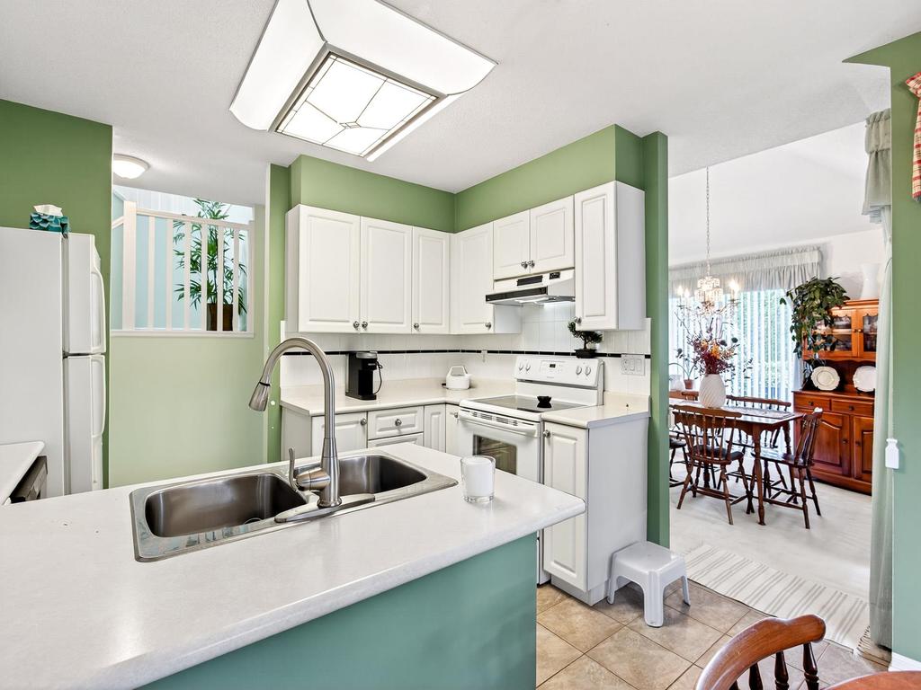 Listing Image for R3102852