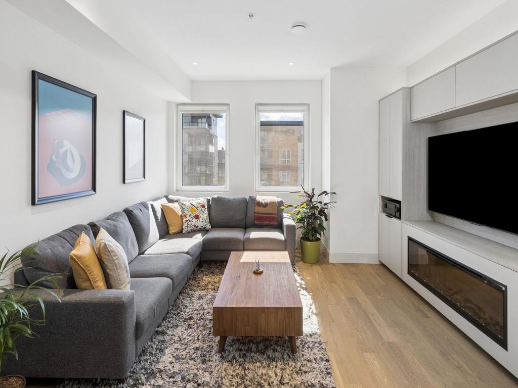 Listing Image for R3102862