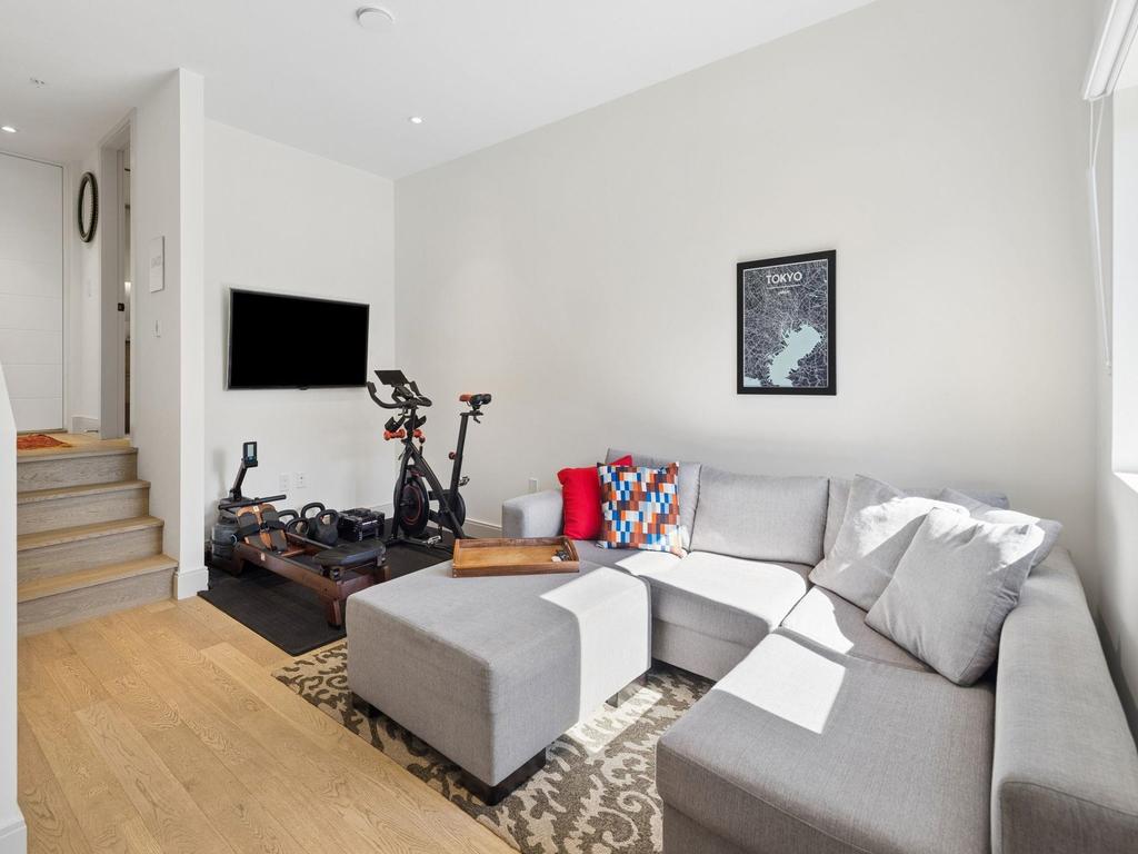 Listing Image for R3102862