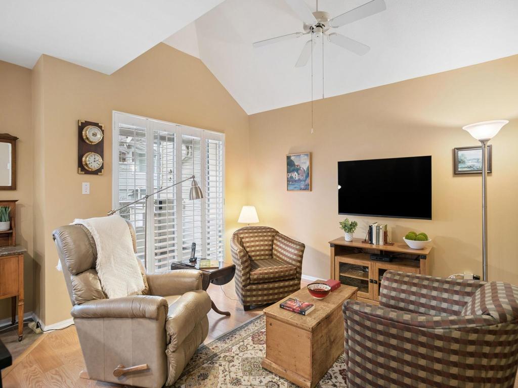 Listing Image for R3102877