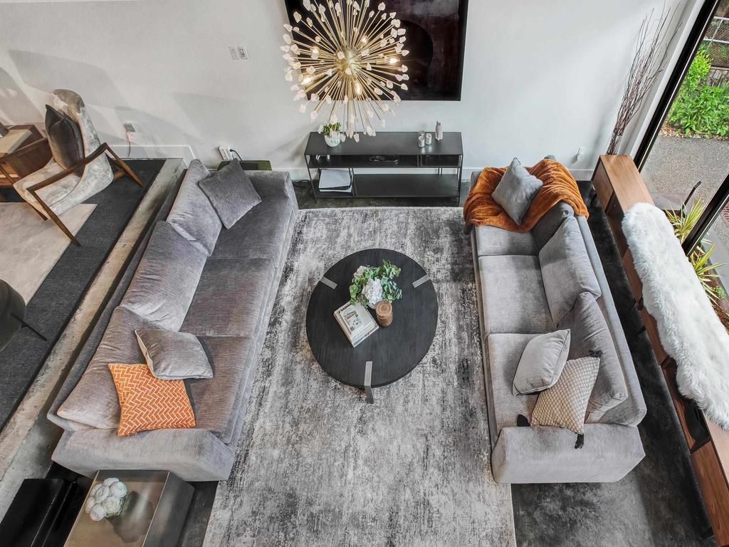 Listing Image for R3102878