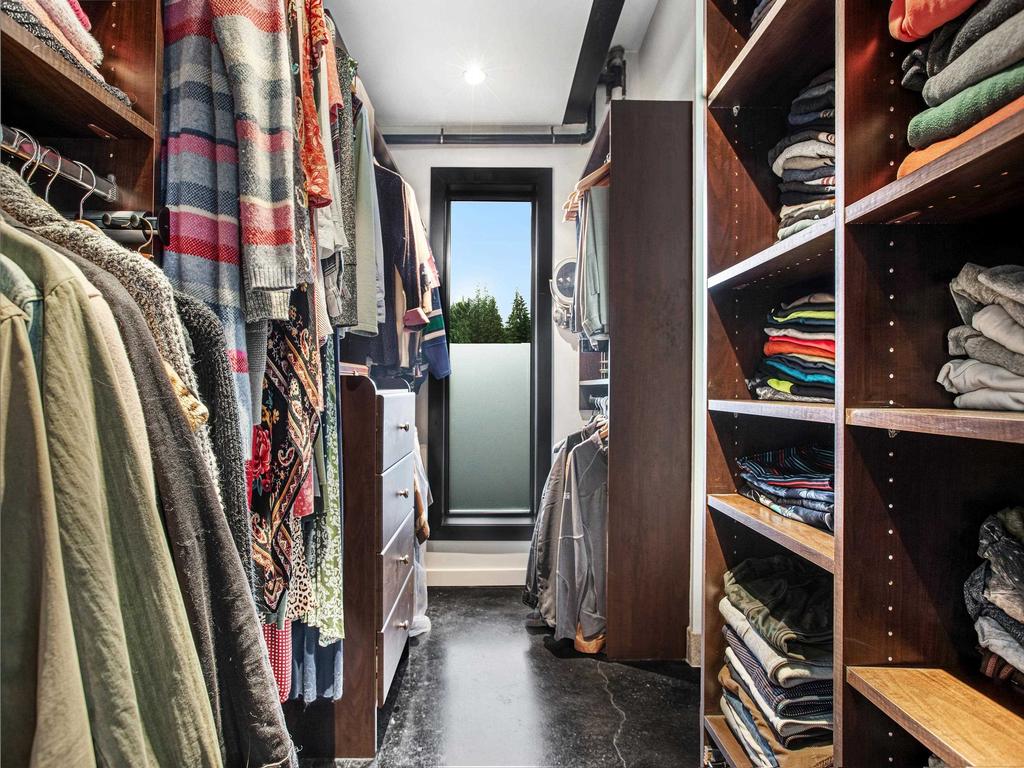 Listing Image for R3102878