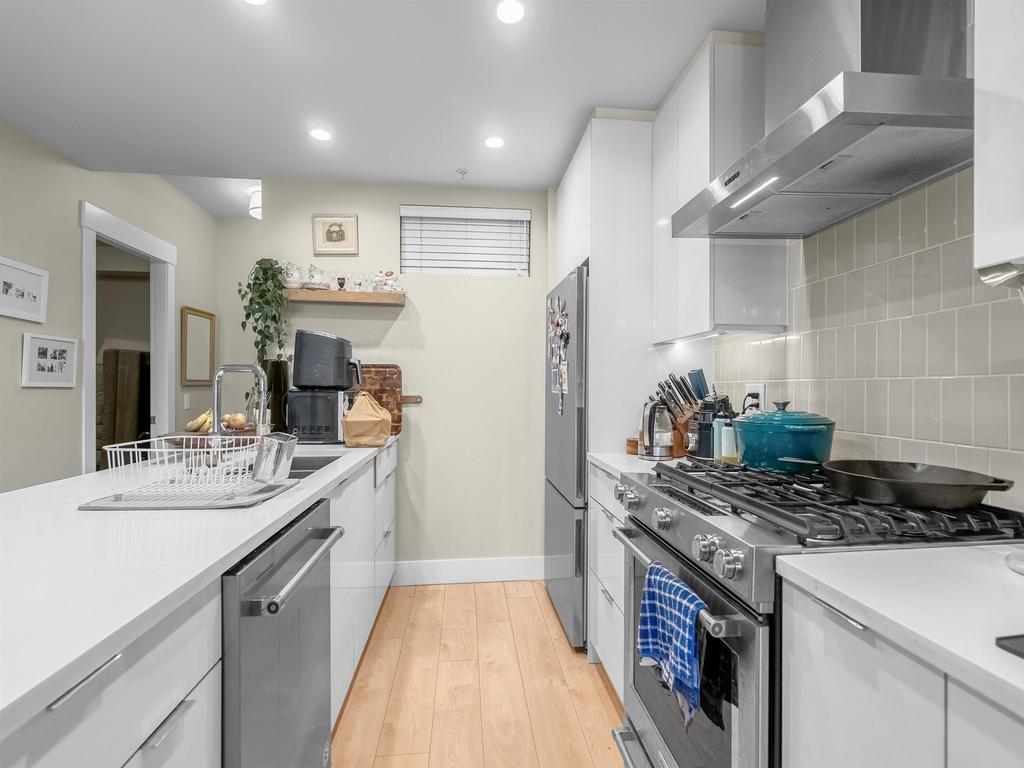 Listing Image for R3102893