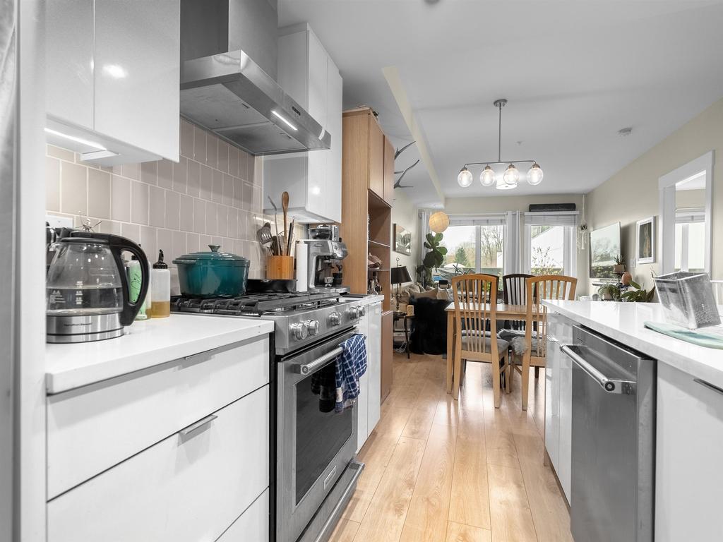 Listing Image for R3102893