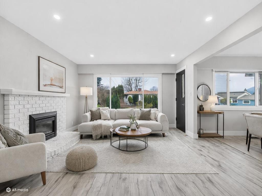 Listing Image for R3102903